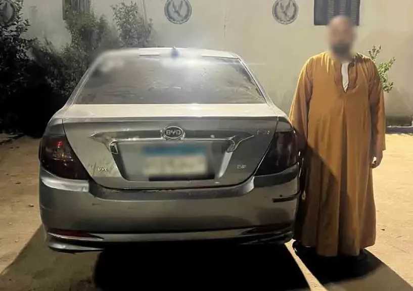 ضبط قائد سيارة متهم بأداء حركات استعراضية في أحد طرق المنوفية