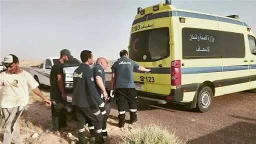إصابة 5 أشخاص في انقلاب سيارة ملاكي بشمال... إصابة 5 أشخاص في انقلاب سيارة ملاكي بشمال سيناء