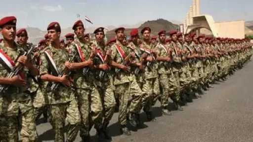 الجيش اليمني يتوعد الحوثيين برد رادع بعد استهداف... الجيش اليمني يتوعد الحوثيين برد رادع بعد استهداف ميناء المخا