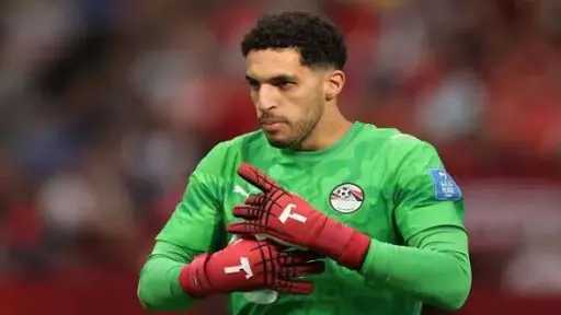 مصطفى شوبير يرفض الرحيل.. تفاصيل 3 عروض أوروبية... مصطفى شوبير يرفض الرحيل.. تفاصيل 3 عروض أوروبية وموقف الأهلي من الحارس