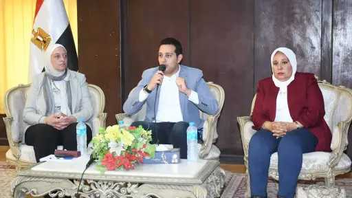 نائب محافظ الفيوم يشهد ورشة عمل لمناقشة مقترحات... نائب محافظ الفيوم يشهد ورشة عمل لمناقشة مقترحات مشروعات برنامج المنح الصغيرة لمرفق البيئة العالمي ”GEF”