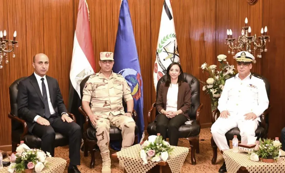محافظ البحيرة تستقبل قائد قوات الدفاع الشعبي والعسكري
