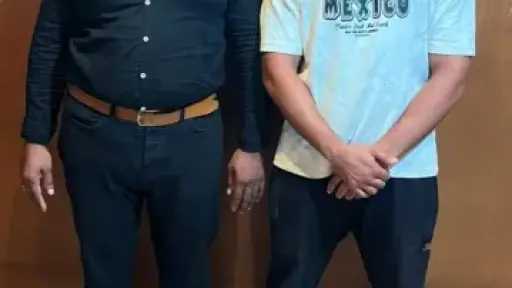 ضبط شخصين لاتهامهما بالتعدي على عامل وإصابته بسبب... ضبط شخصين لاتهامهما بالتعدي على عامل وإصابته بسبب خلافات الجيرة بدمياط