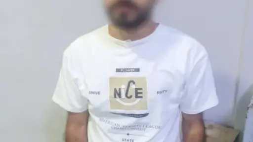 ضبط متهم بالنصب على المواطنين عبر إعلان وهمي... ضبط متهم بالنصب على المواطنين عبر إعلان وهمي عن وحدات مصيفية بجنوب سيناء