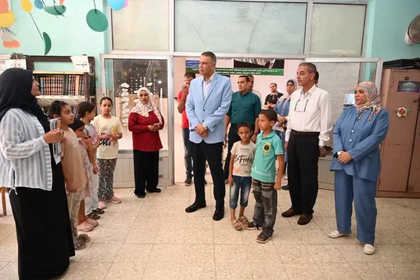 محافظ جنوب سيناء يتفقد الأنشطة الثقافية ببيت ثقافة أبو زنيمة