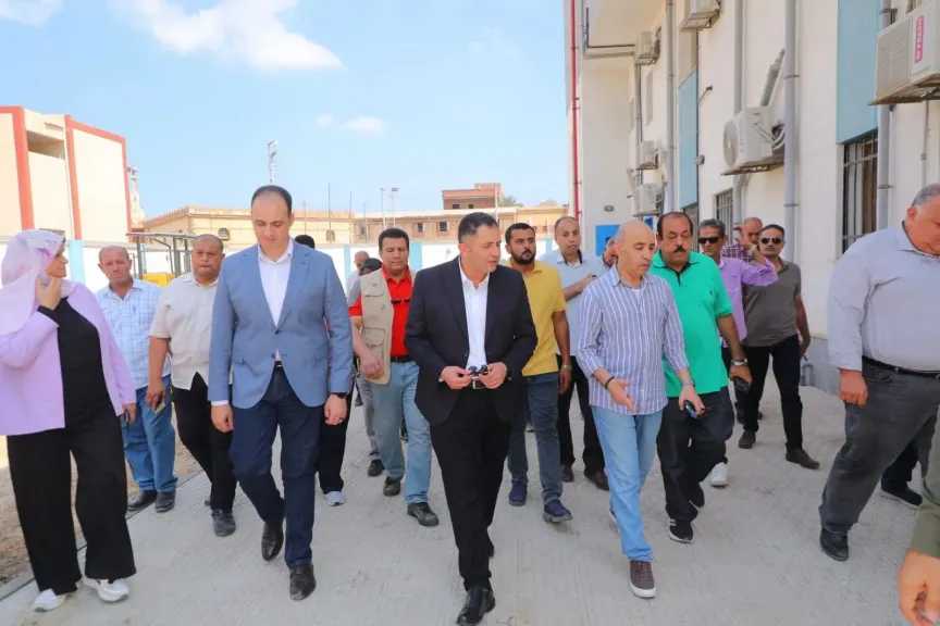 محافظ دمياط يتفقد عددًا من مشروعات ”حياة كريمة ”بكفر سعد ويتابع الموقف التنفيذي للأعمال الجارية