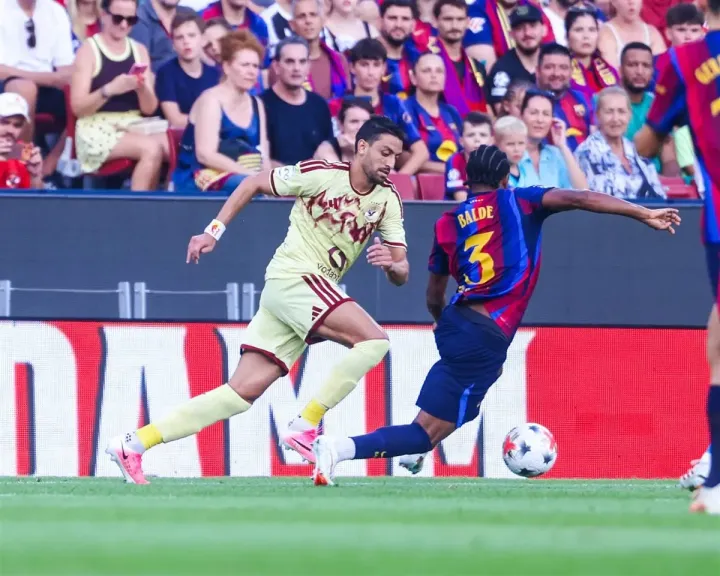الأهلي وبرشلونة