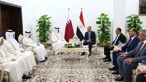 رئيس الوزراء يبحث مع نظيره القطري تعزيز التعاون... رئيس الوزراء يبحث مع نظيره القطري تعزيز التعاون بمختلف المجالات والقطاعات