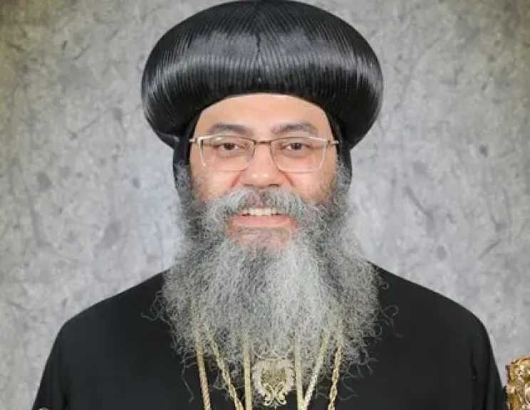 مطران الكرسي الأورشليمي يعتذر عن فيديو قديم بشأن رأي منسوب لبابا الفاتيكان ويؤكد تقديره للكاثوليك