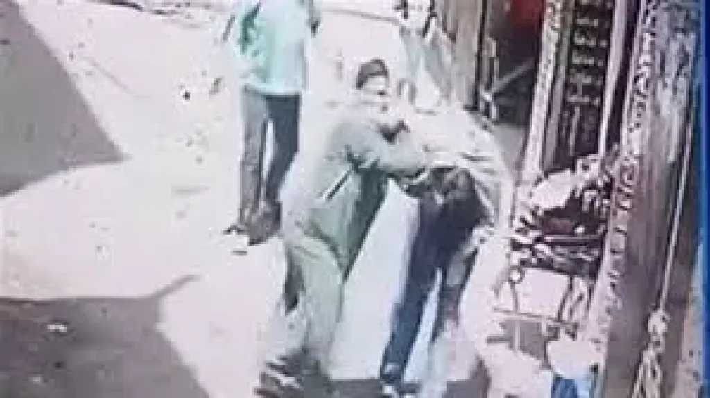 حبس المتهمة بالاعتداء على زوجة نجلها في المحلة 4 أيام.. وإخلاء سبيل زوجها