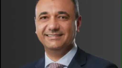 وائل حمدي: «جوليوس نيريري» إنجاز نفخر به في... وائل حمدي: «جوليوس نيريري» إنجاز نفخر به في تاريخ السويدي إليكتريك ونقدر ثقة الدولة المصرية في قدراتنا