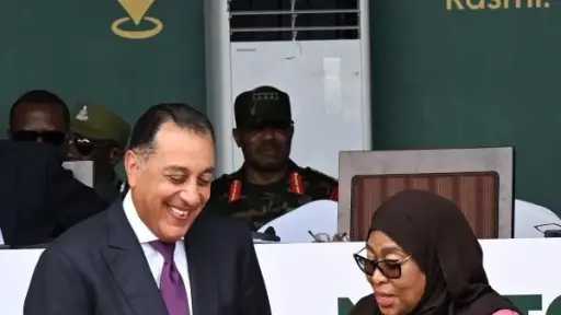 رئيس الوزراء يشارك في فعاليات افتتاح مشروع سد... رئيس الوزراء يشارك في فعاليات افتتاح مشروع سد ومحطة ”جوليوس نيريري” الكهرومائية بتنزانيا