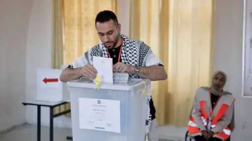 فصائل فلسطينية تؤيد تحالفا وطنيا واسعا لخوض الانتخابات... فصائل فلسطينية تؤيد تحالفا وطنيا واسعا لخوض الانتخابات التشريعية