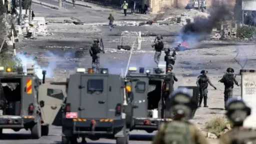الضفة.. إصابة 17 فلسطينيا برصاص جيش إسرائيل واعتداءات... الضفة.. إصابة 17 فلسطينيا برصاص جيش إسرائيل واعتداءات مستوطنين