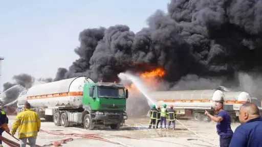 العراق: السيطرة على حريق في مجمع الدورة النفطي دون خسائر بشرية
