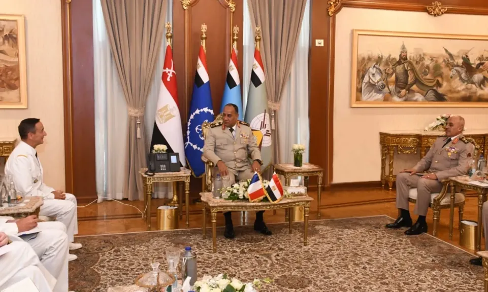 وزير الدفاع ورئيس الأركان