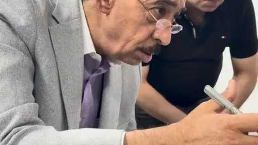 محافظ سوهاج يوجه بإنشاء كشك ومساعدات عاجلة لمواطن... محافظ سوهاج يوجه بإنشاء كشك ومساعدات عاجلة لمواطن من ذوي الإعاقة بجهينة