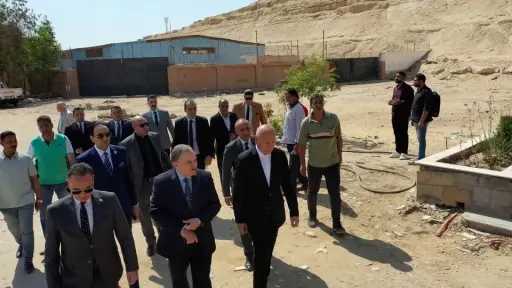 النيابة العامة تخلي ساحة التحفظ على المركبات بالمعادي... النيابة العامة تخلي ساحة التحفظ على المركبات بالمعادي وتسترد أرضا بقيمة 2.085 مليار جنيه