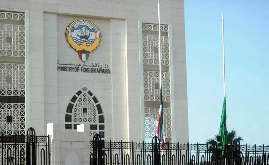 الكويت تعرب عن تضامنها مع نيبال إثر الفيضانات والانزلاقات الأرضية بها