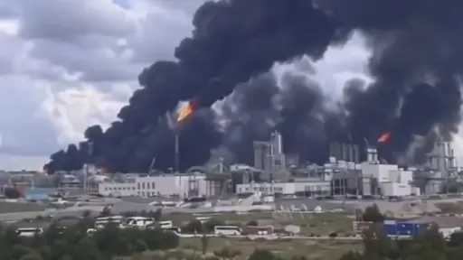 مقتل 15 شخصا جراء حريق في مصنع كيماويات أقصى شرقي روسيا