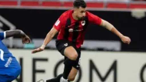 تريزيجيه يقود هجوم الرياض لمواجهة نيوم بالدوري السعودي