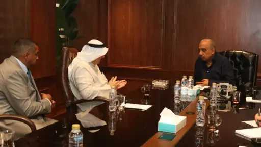 وزير الكهرباء يبحث مع مصدر الإماراتية تعزيز التعاون بمشروعات الطاقة فى مصر