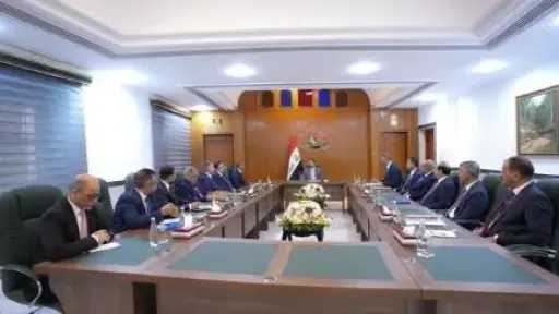 رئيس وزراء العراق يوجه برصد مكافآت للمبلغين عن... رئيس وزراء العراق يوجه برصد مكافآت للمبلغين عن حالات الفساد