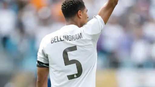 بيلينجهام عن انطلاقته مع ريال مدريد: «مورينيو منحني... بيلينجهام عن انطلاقته مع ريال مدريد: «مورينيو منحني الحرية لاستعادة أفضل نسخة مني»