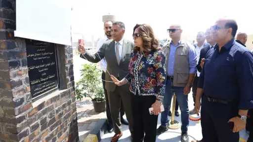 وزيرة التنمية المحلية والبيئة ومحافظ القليوبية يفتتحان المحطتين... وزيرة التنمية المحلية والبيئة ومحافظ القليوبية يفتتحان المحطتين الوسيطتين للمخلفات بعرب العليقات بالخانكة ومرصفا ببنها