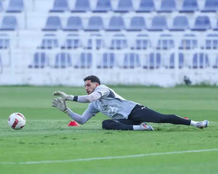 مصطفى شوبير يجدد للأهلي خلال أيام.. والنادي يستهدف 4 مواسم لكل اللاعبين