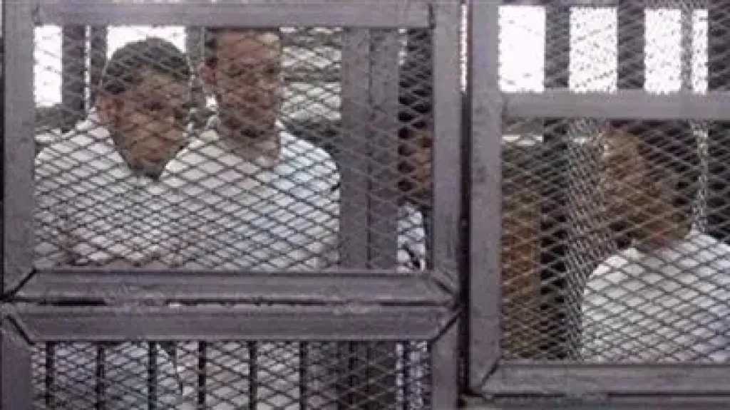 قرار قضائي بشأن المتهم بالاتجار بالأزياء العسكرية في الوايلي