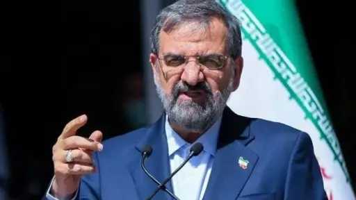 أمين المجلس الأعلى للأمن القومي الإيراني يتوعد واشنطن باستراتيجية جديدة في الحرب