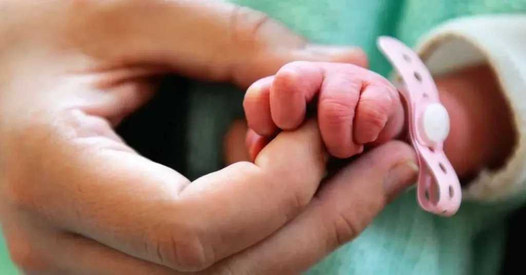 قاضية أمريكية توقف أحدث محاولة لترامب للحد من حق الحصول على الجنسية بالولادة