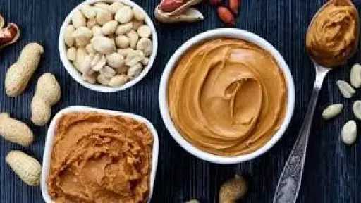 الفول السوداني أم البندق.. أيهما أفضل لصحة القلب والكوليسترول؟