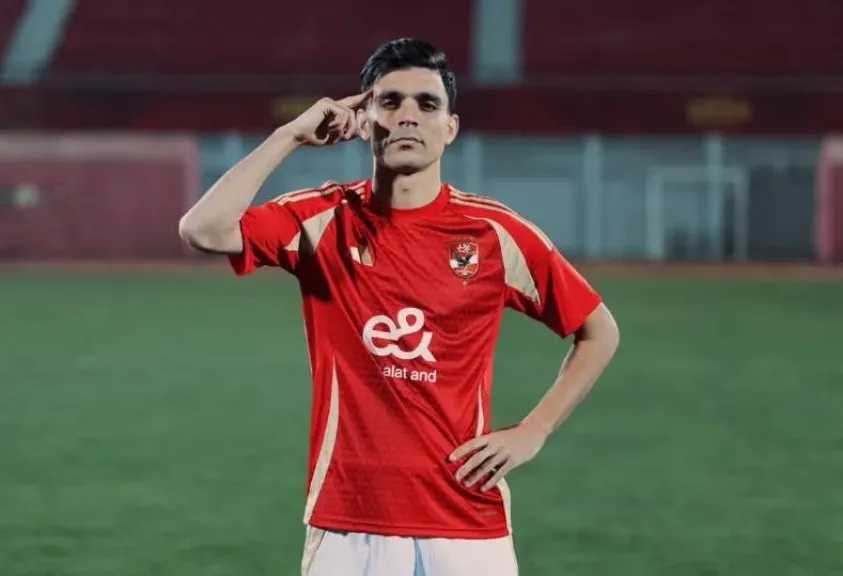 موقف الأهلي من تجديد عقد أشرف بن شرقي مع الفريق