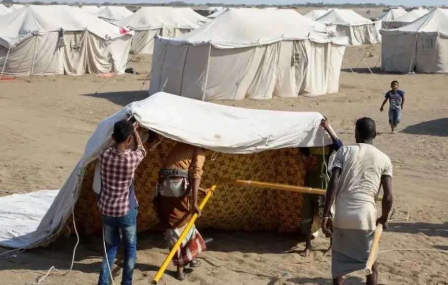 اليمن.. تجدد المواجهات في تعز والحديدة وسط موجة نزوح كبيرة للمدنيين