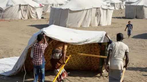 اليمن.. تجدد المواجهات في تعز والحديدة وسط موجة نزوح كبيرة للمدنيين