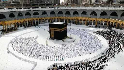 خبير سياحي يكشف تفاصيل ضوابط العمرة الجديدة لحماية... خبير سياحي يكشف تفاصيل ضوابط العمرة الجديدة لحماية أطراف المنظومة