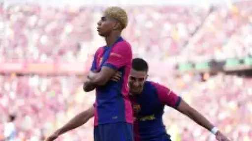 صدمة في برشلونة.. لامين يامال يغيب عن مران... صدمة في برشلونة.. لامين يامال يغيب عن مران الفريق قبل مواجهة فالنسيا