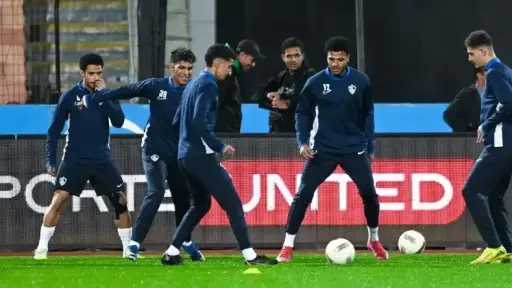 كواليس تعنيف معتمد جمال للاعبي الزمالك رغم الفوز... كواليس تعنيف معتمد جمال للاعبي الزمالك رغم الفوز على بطل جيبوتي
