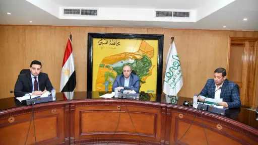 محافظ الفيوم يتابع معدلات الآداء بملف تقنين أراضي... محافظ الفيوم يتابع معدلات الآداء بملف تقنين أراضي أملاك الدولة
