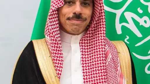 وزير الخارجية السعودي يبحث في روسيا المستجدات الإقليمية... وزير الخارجية السعودي يبحث في روسيا المستجدات الإقليمية والدولية