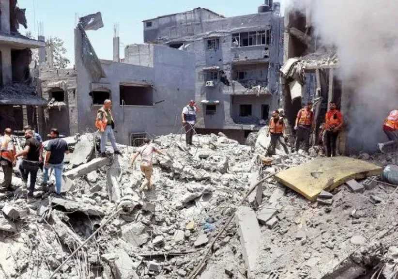 المكتب الإعلامي الحكومي يطالب اللجنة الوطنية لإدارة غزة بتحمل مسئولياتها تجاه إعمار القطاع