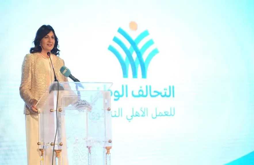 السفيرة نبيلة مكرم: نعمل على توسيع مظلة الخدمات للأسر الأكثر احتياجًا