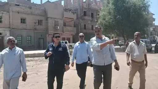 برئاسة الشطوري.. متابعة أعمال تركيب «الإنترلوك» بساحل طهطا... برئاسة الشطوري.. متابعة أعمال تركيب «الإنترلوك» بساحل طهطا والاستعدادات النهائية للعام الدراسي الجديد