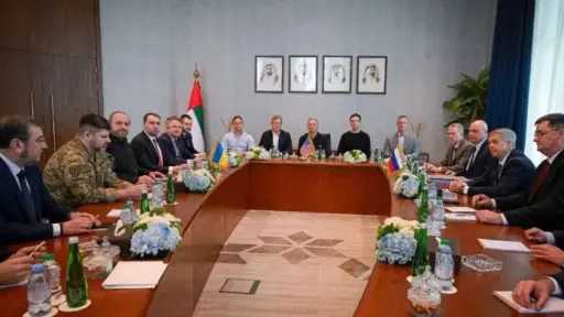 الكرملين: أبوظبي المكان المفضل لعقد محادثات حول أوكرانيا الكرملين: أبوظبي المكان المفضل لعقد محادثات حول أوكرانيا