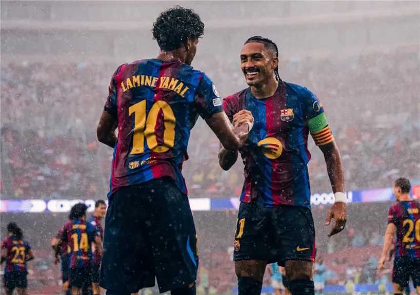 برشلونة يضرب فينورد بخماسية ويعلن عن نفسه بقوة في دوري أبطال أوروبا