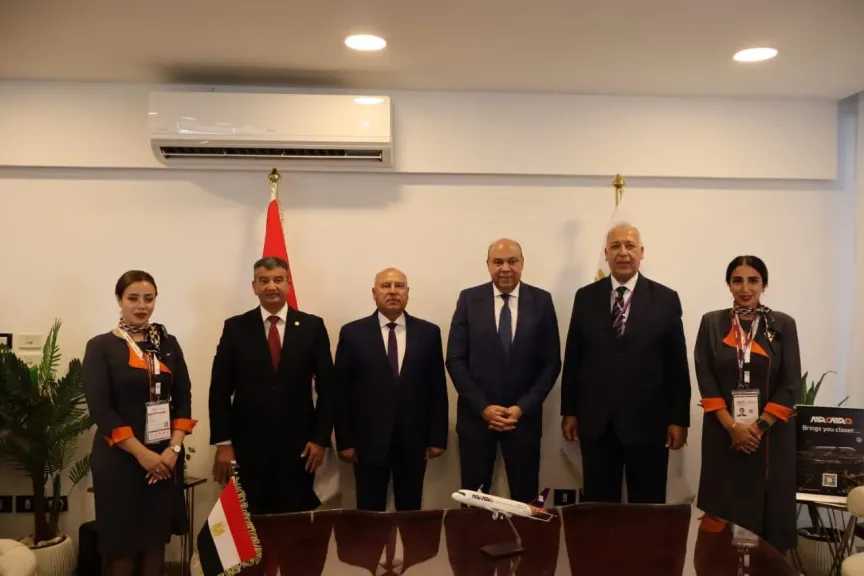 وزيرا النقل والطيران المدني يشهدان توقيع بروتوكول تعاون بين هيئة الأنفاق وإيركايرو