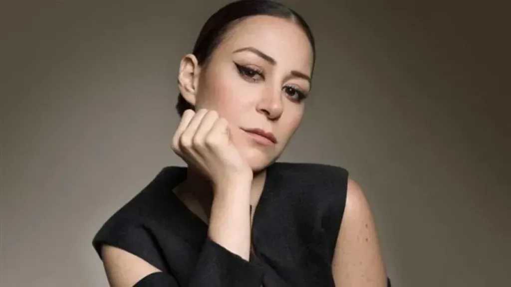 أول تعاون بينهما.. منة شلبي تصور فيلم «سلايف النينجا» مع زوجها أحمد الجنايني