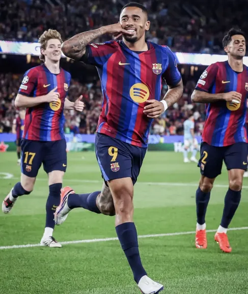 برشلونة
